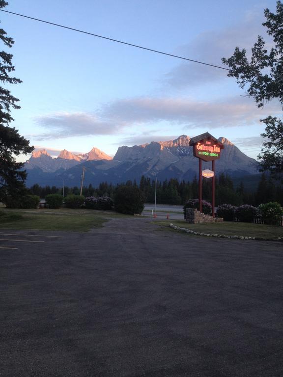 The Gateway Inn Canmore Eksteriør bilde