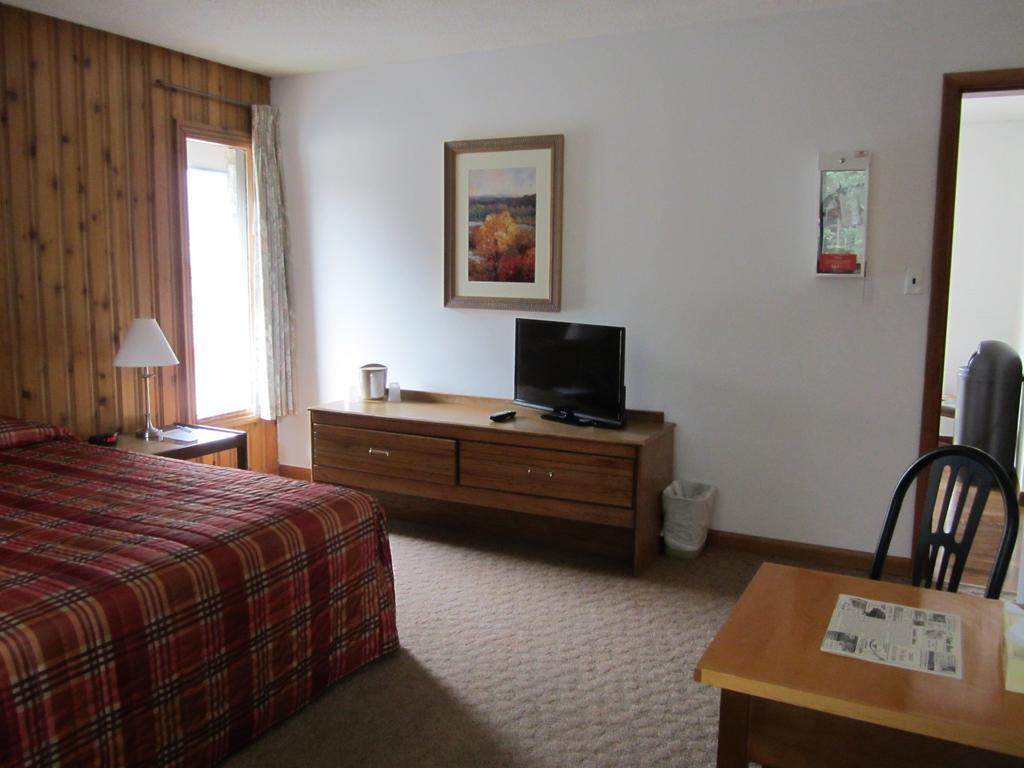 The Gateway Inn Canmore Rom bilde